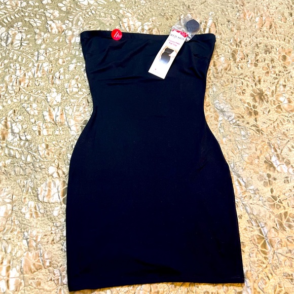 Assets Spanx NWT Black Convertible Full Slip - Picture 1 of 5